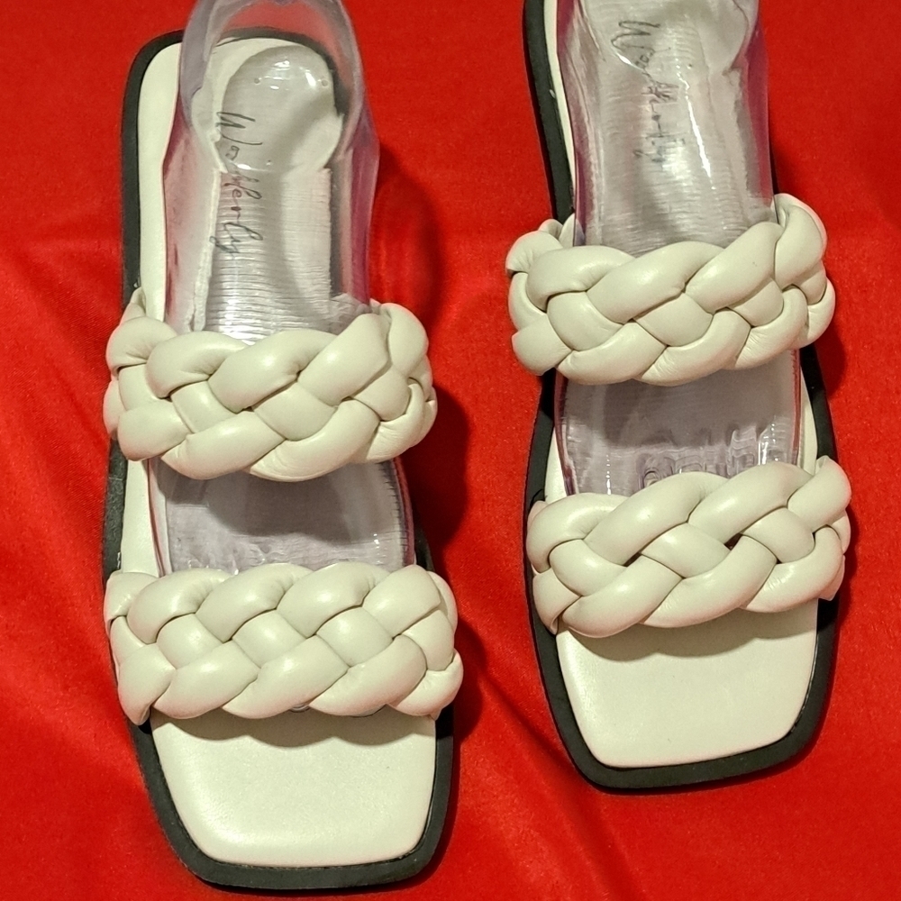 Wonderly White Braided Flat Slide Sandals Women's Size 9M - Picture 2 of 5